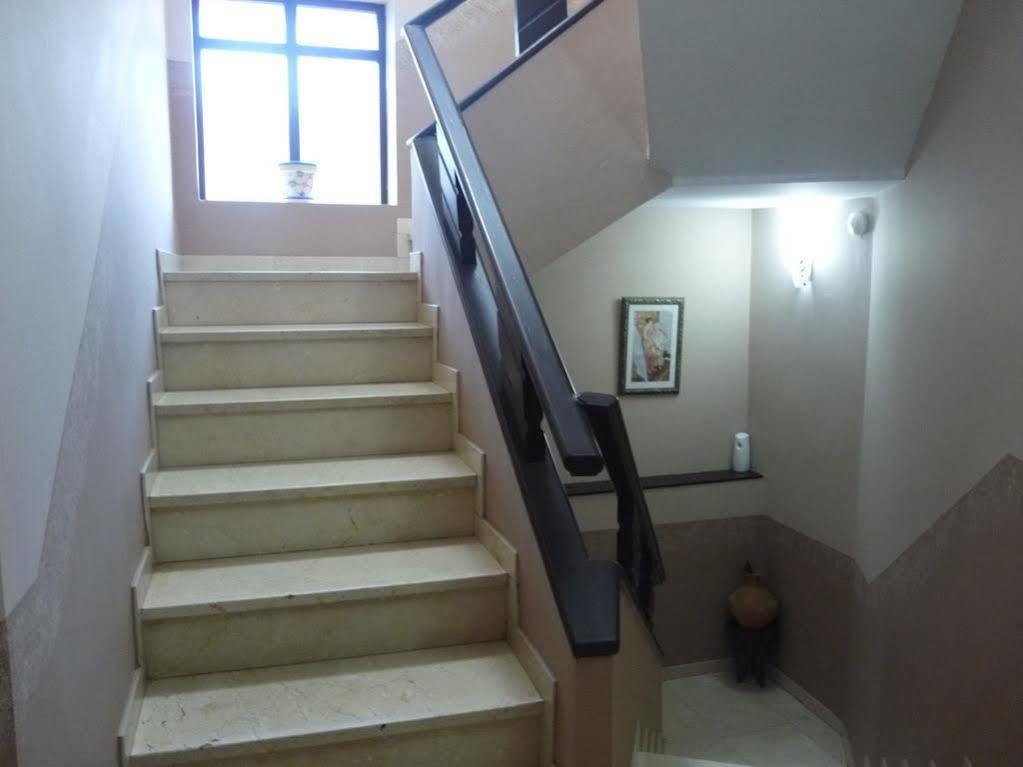 Hotel Tres Estrellas Casa Maribona Gela El Puente  Екстериор снимка