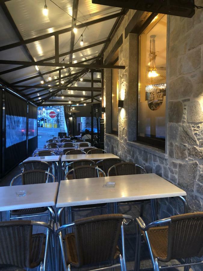Hotel Tres Estrellas Casa Maribona Gela El Puente  Екстериор снимка